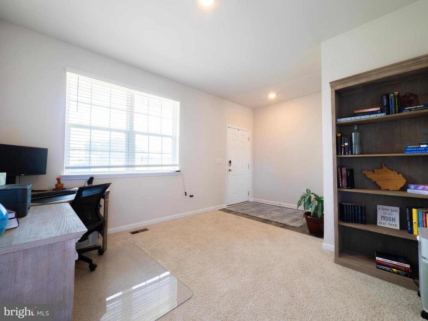354 Gumspring Drive photo 8