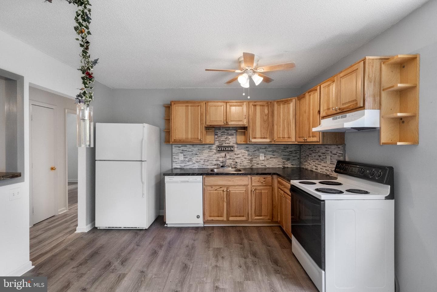 40 Beauregard Boulevard photo 10