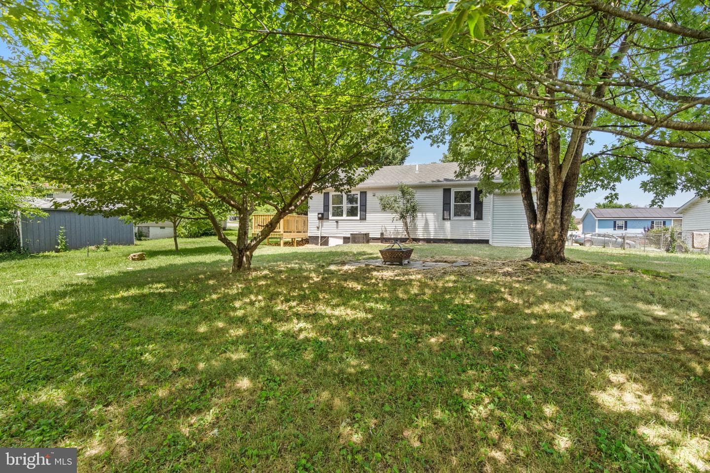 40 Beauregard Boulevard photo 3
