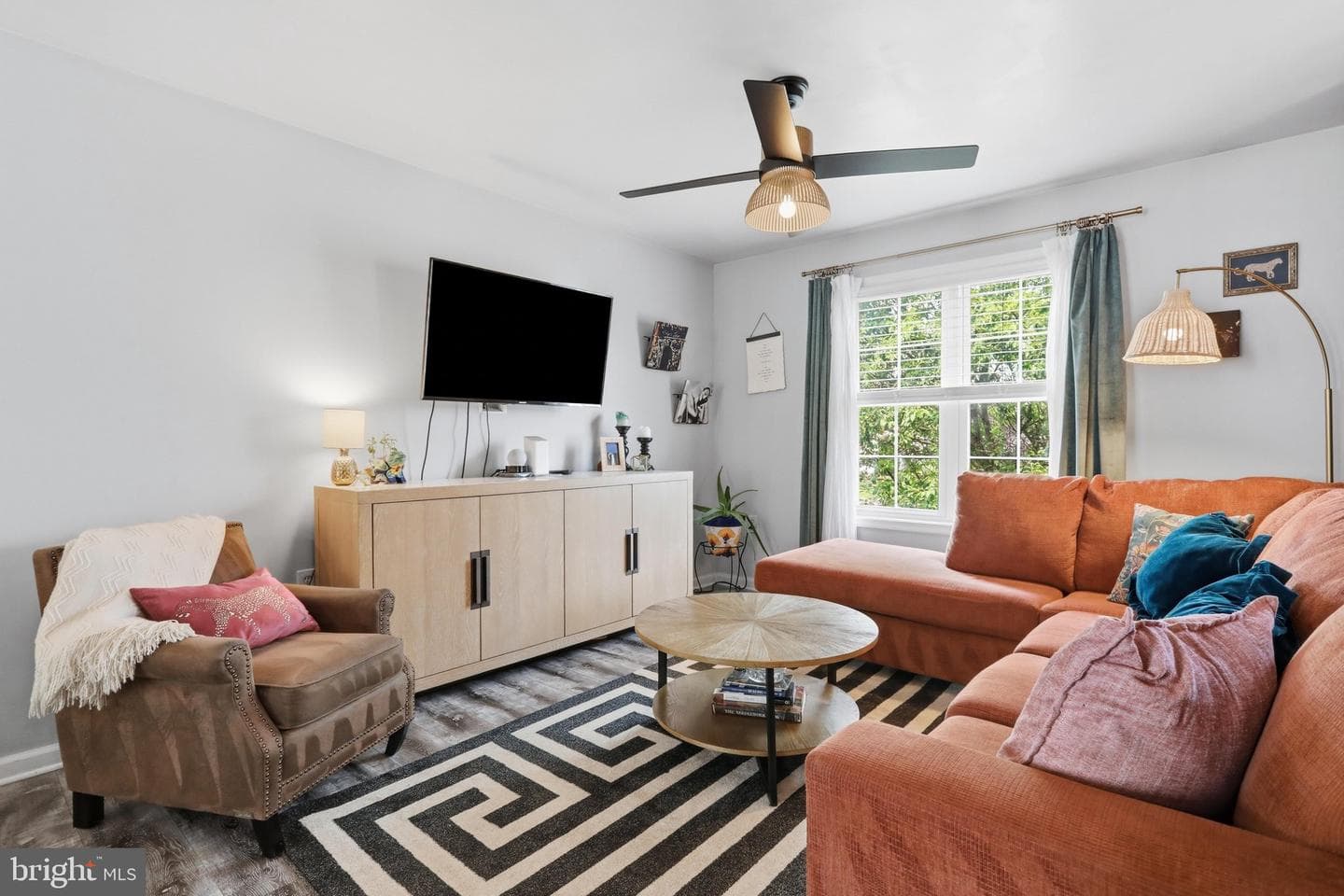 19 Hare Court photo 3