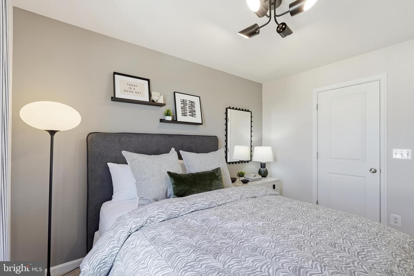 479 Presidents Pointe Avenue #[462] photo 22