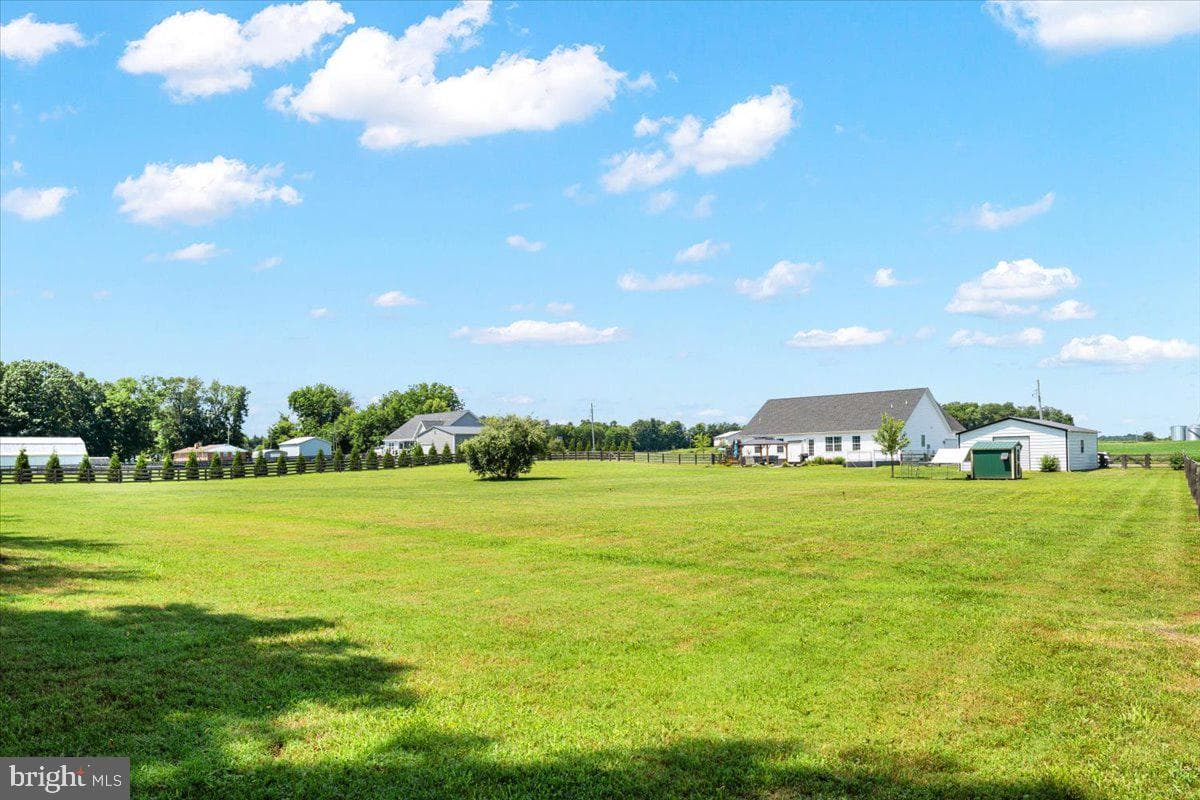 352 Basset Lane photo 45