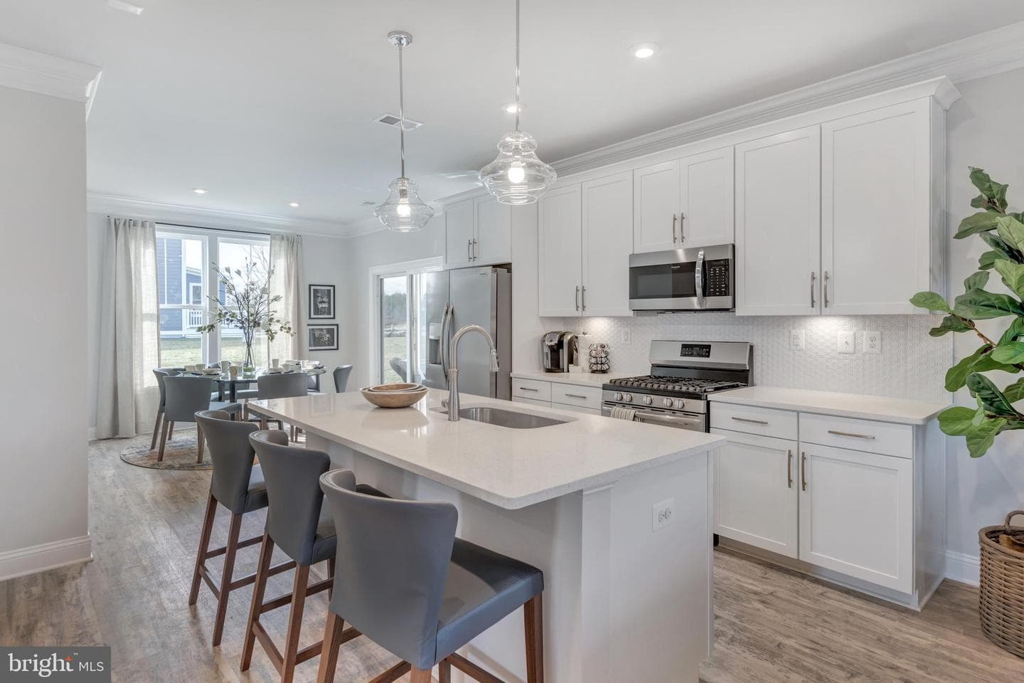 10 Reagan Avenue #[710] photo 6
