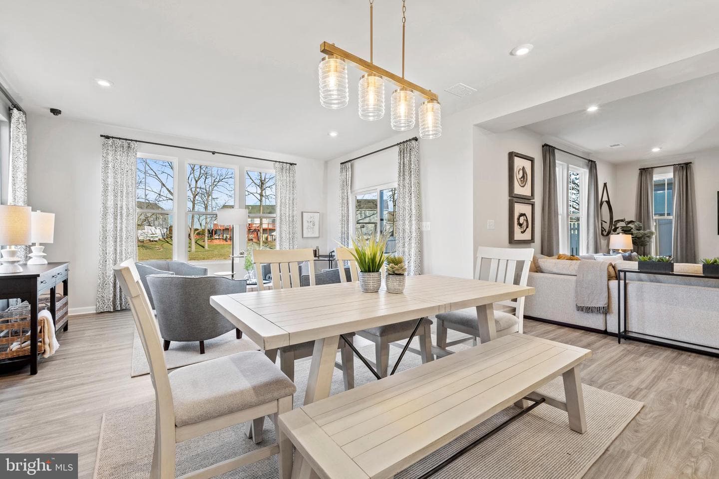 18 Reagan Avenue #[709] photo 8