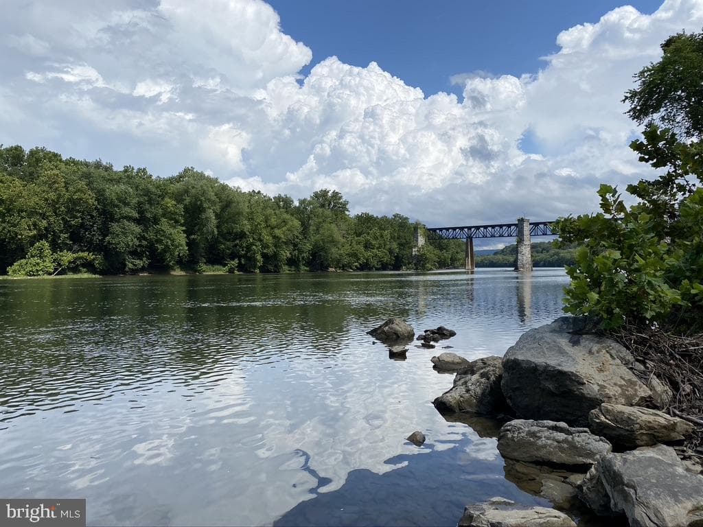92 Fidlers Way, Shepherdstown