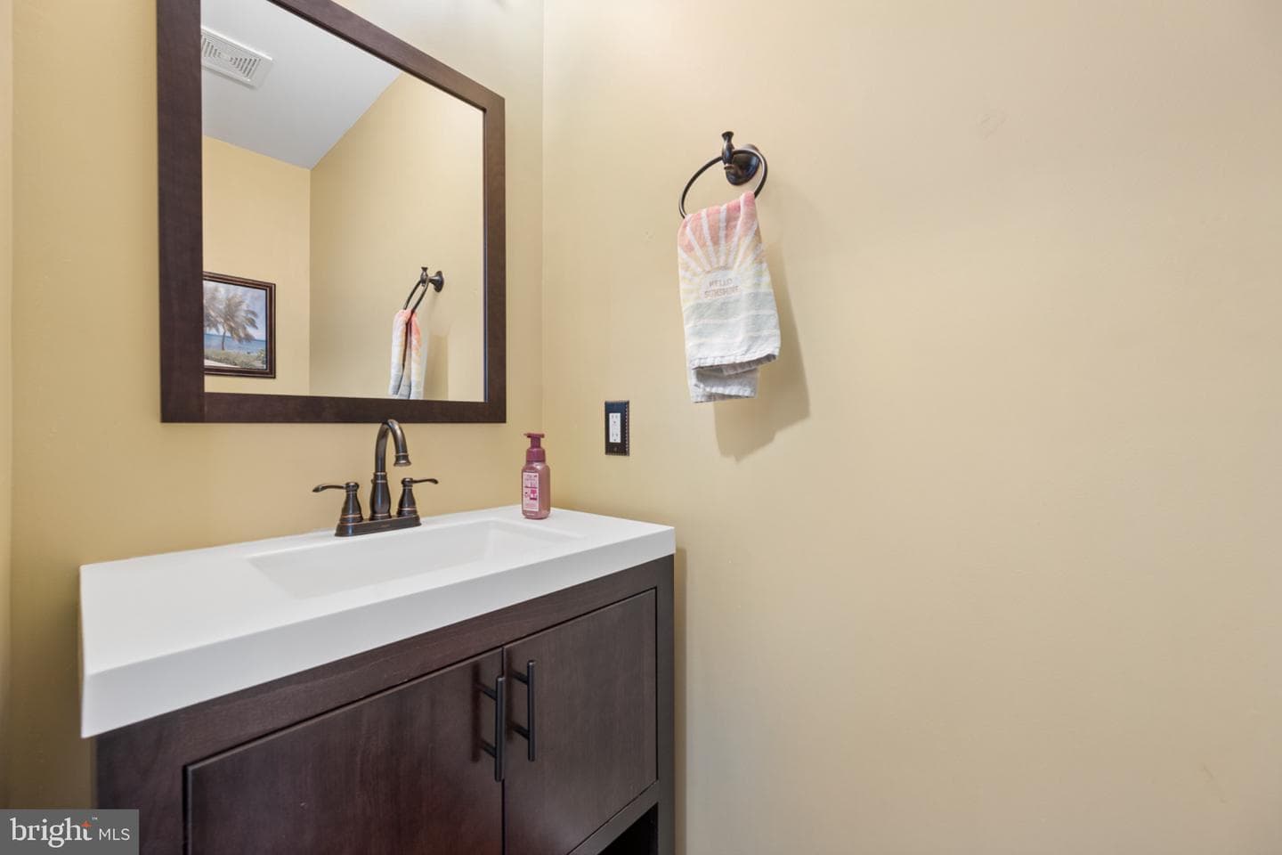 262 Hughs Road photo 31