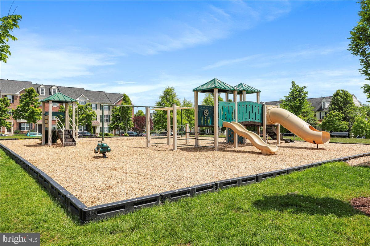 44 Deerbrook Drive photo 42