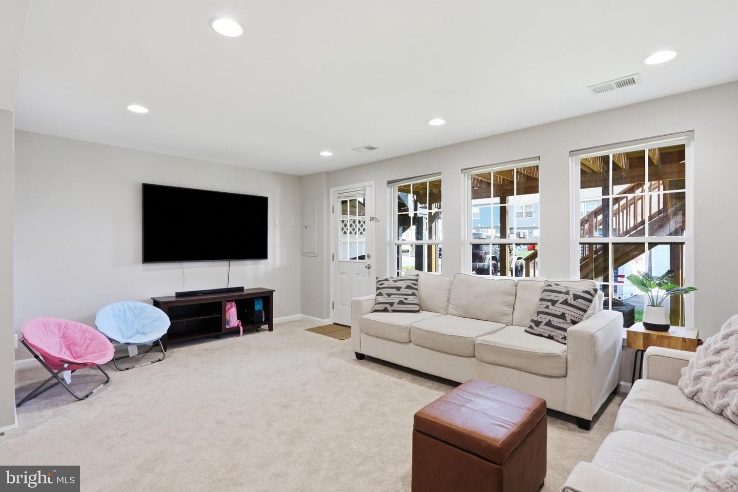 44 Deerbrook Drive photo 9