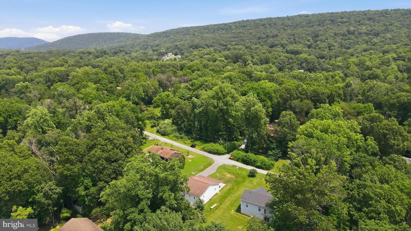 63 Great Oak Lane photo 36