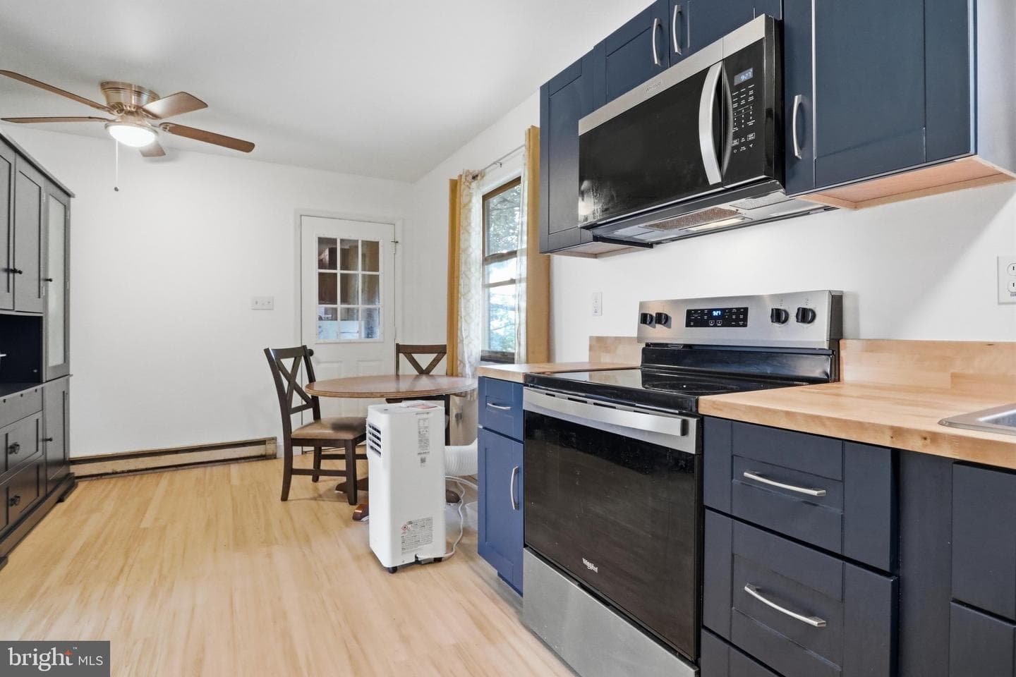 162 Georgia Avenue photo 5