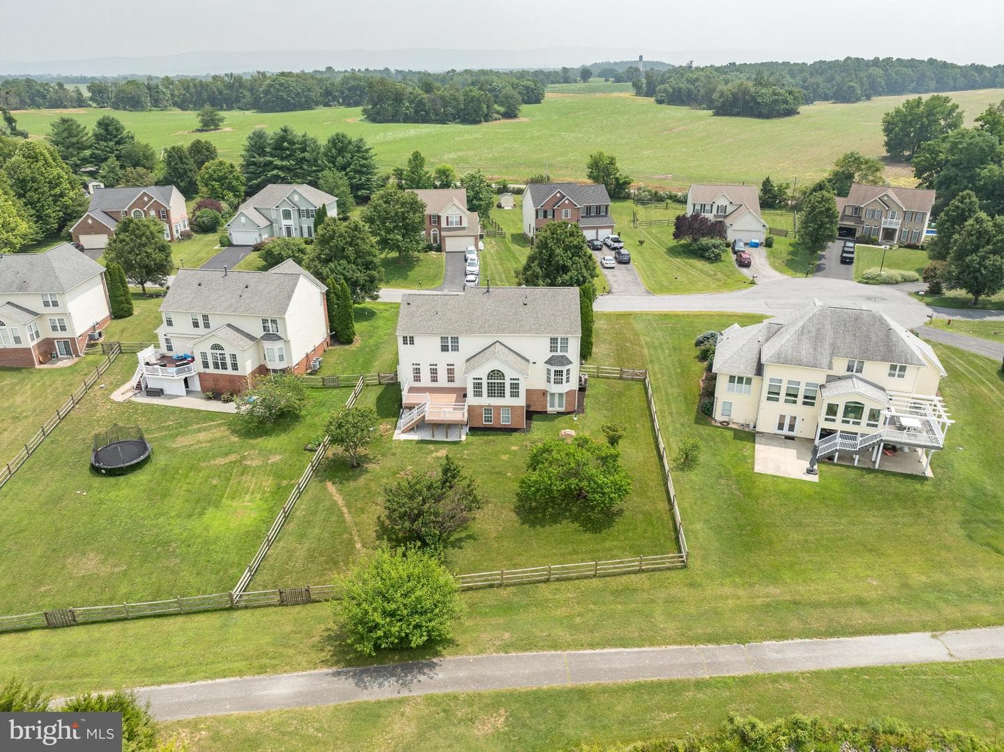 80 Pinehurst Court photo 23