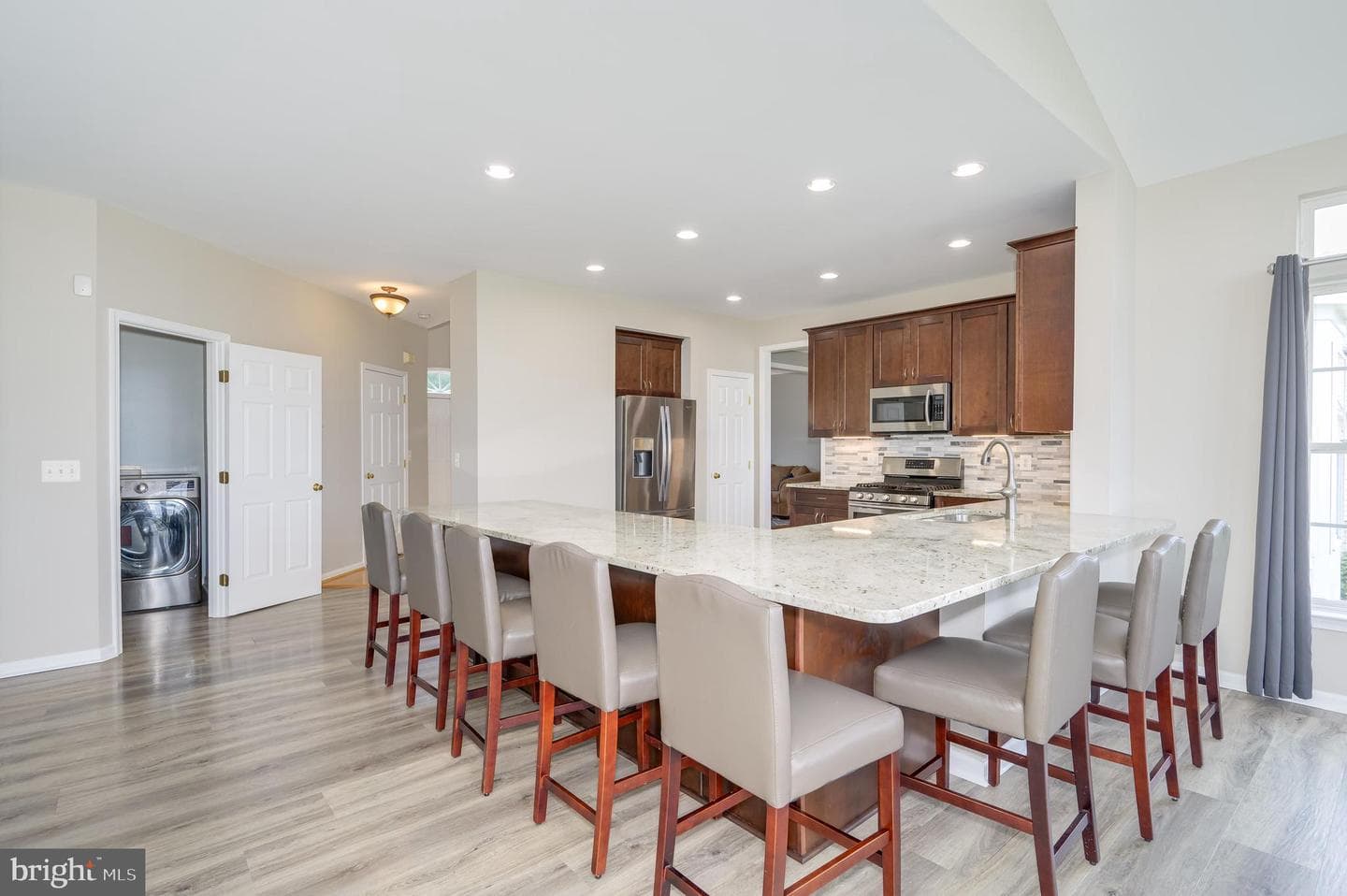 80 Pinehurst Court photo 32