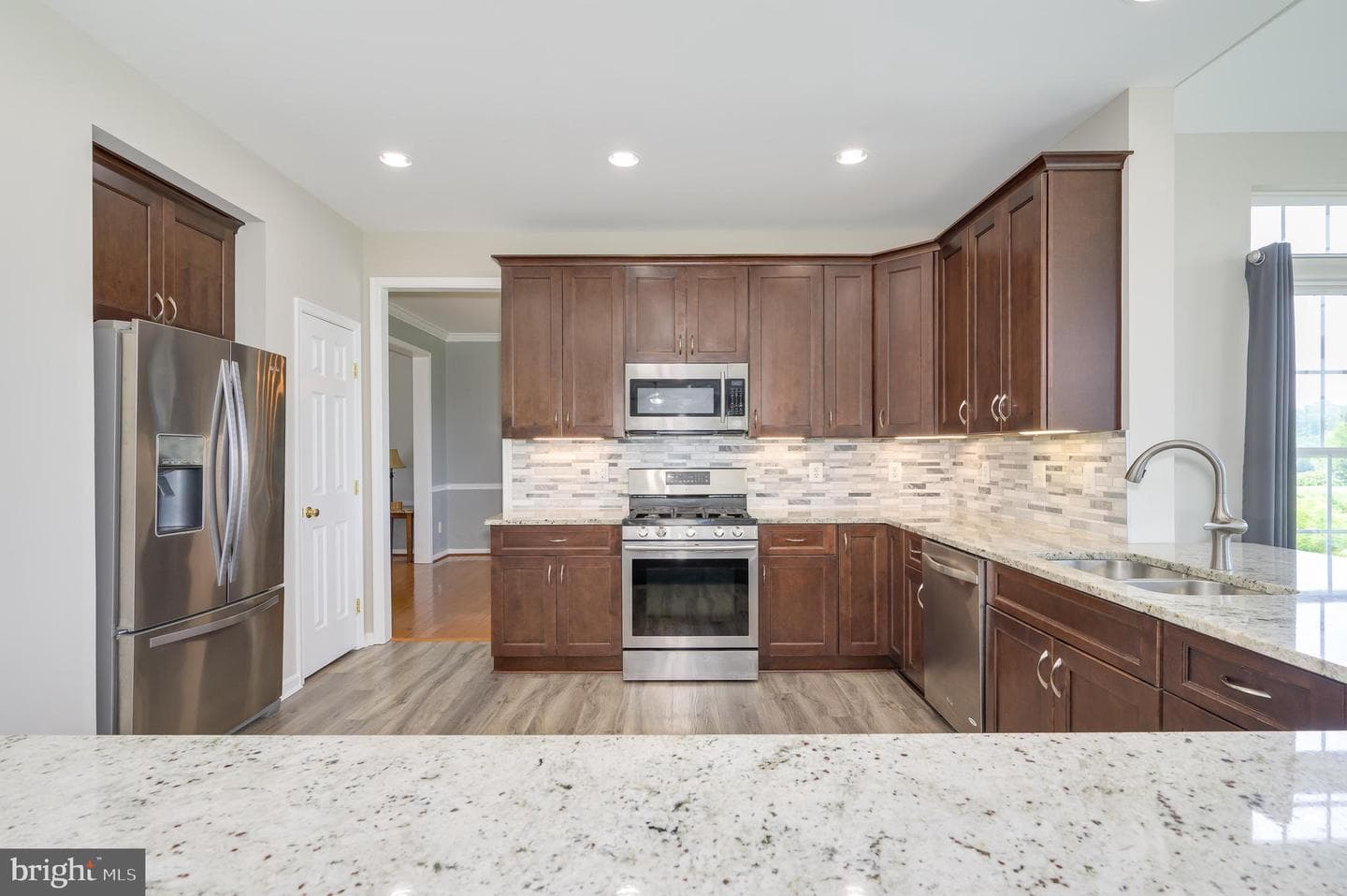 80 Pinehurst Court photo 33