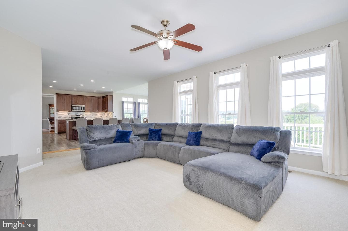 80 Pinehurst Court photo 40