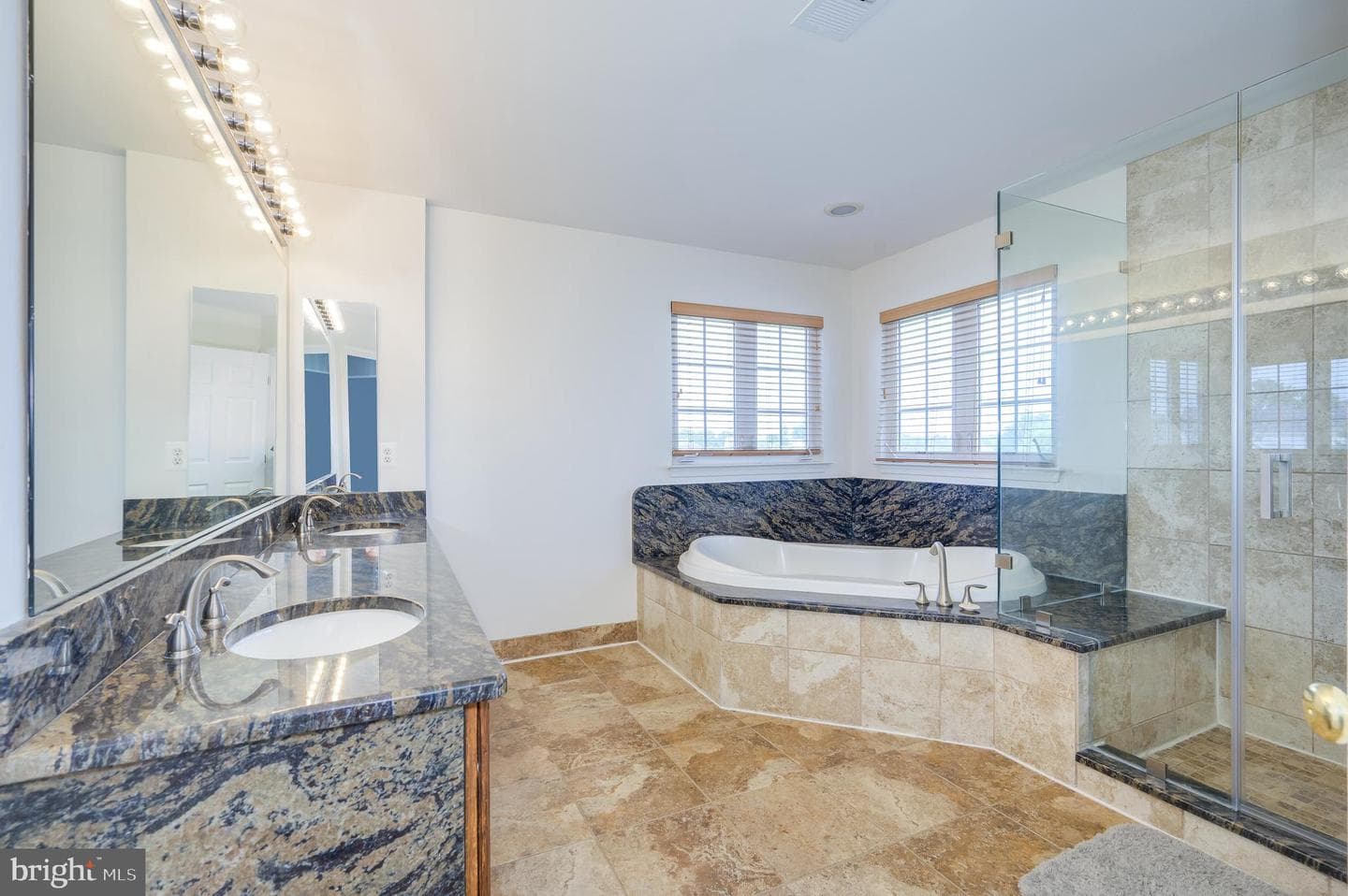 80 Pinehurst Court photo 61