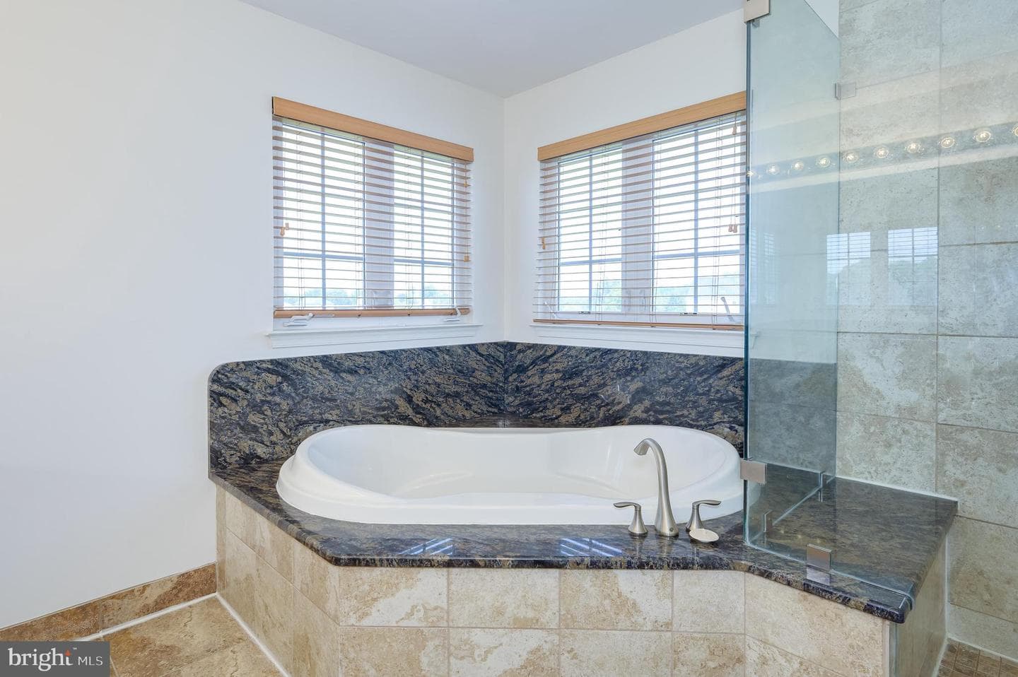 80 Pinehurst Court photo 63