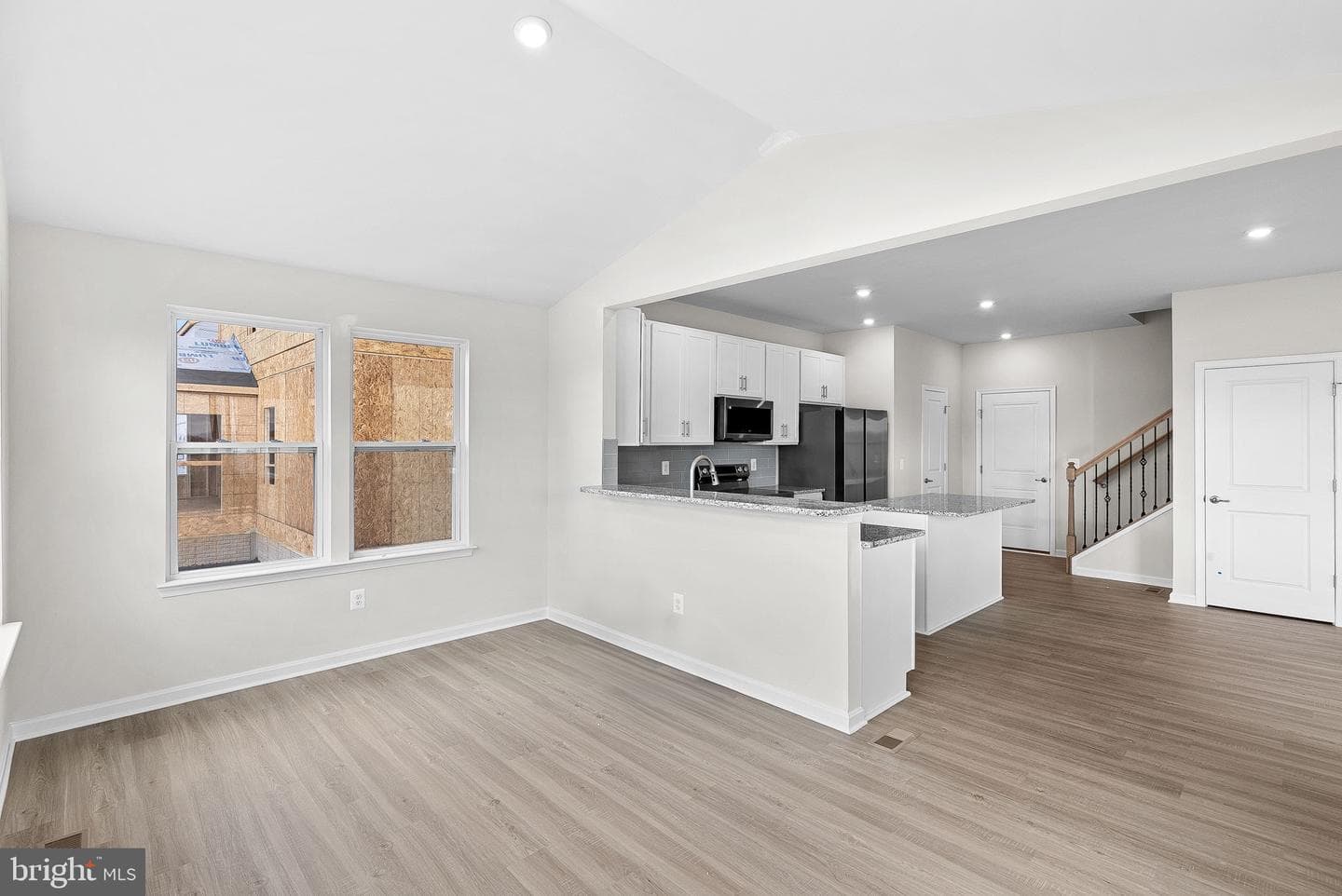 60 Freeman Street photo 32