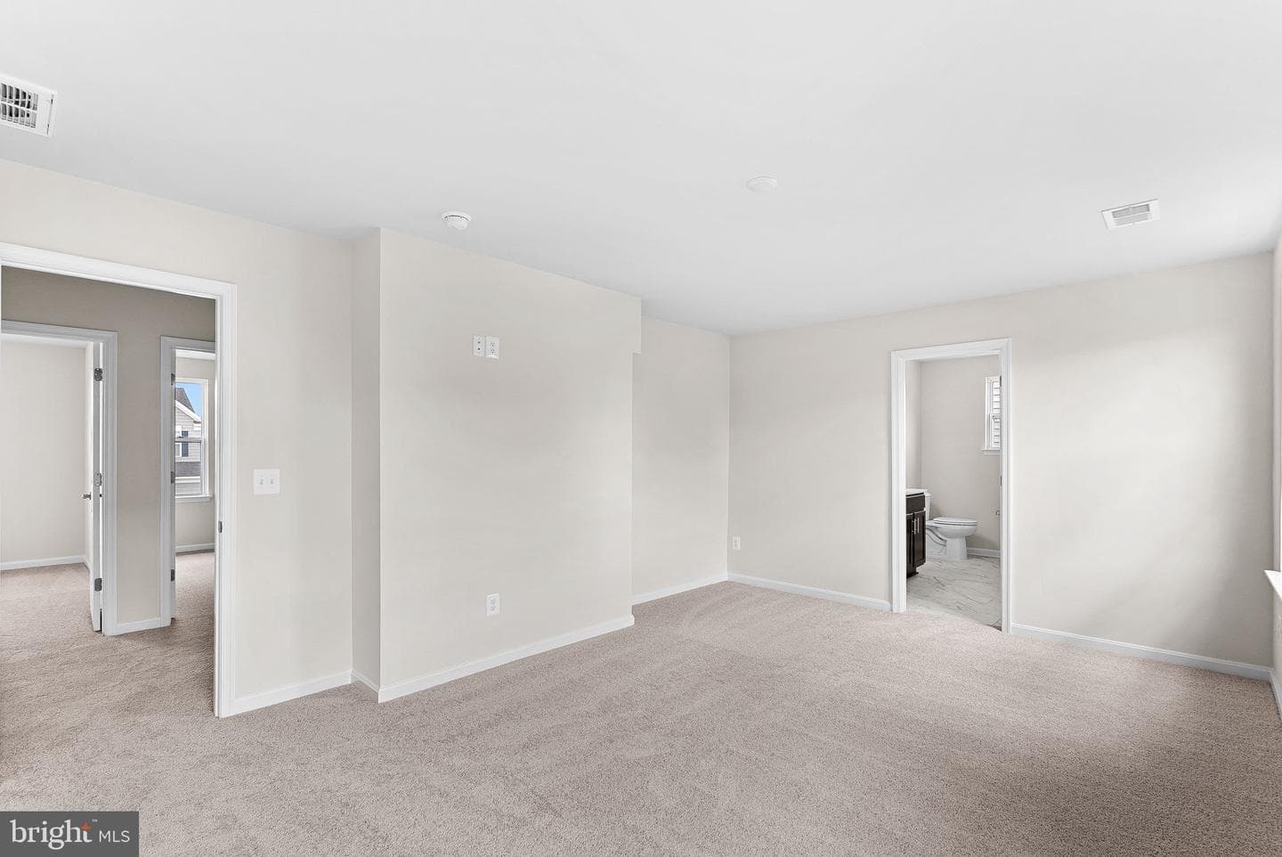 80 Freeman Street photo 41