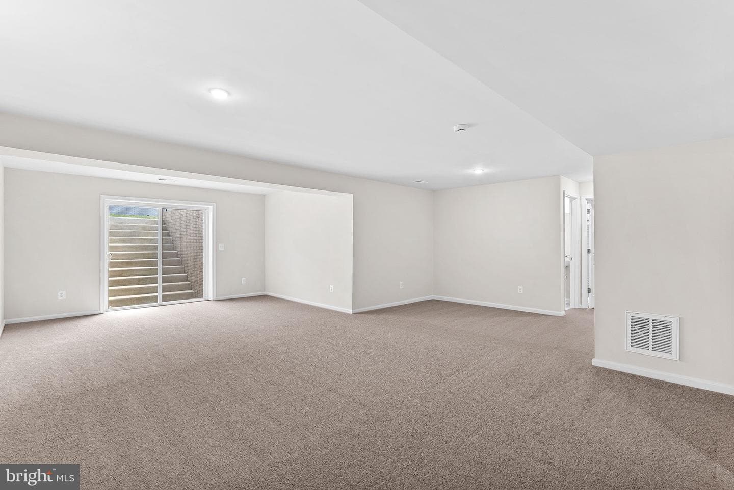 80 Freeman Street photo 53
