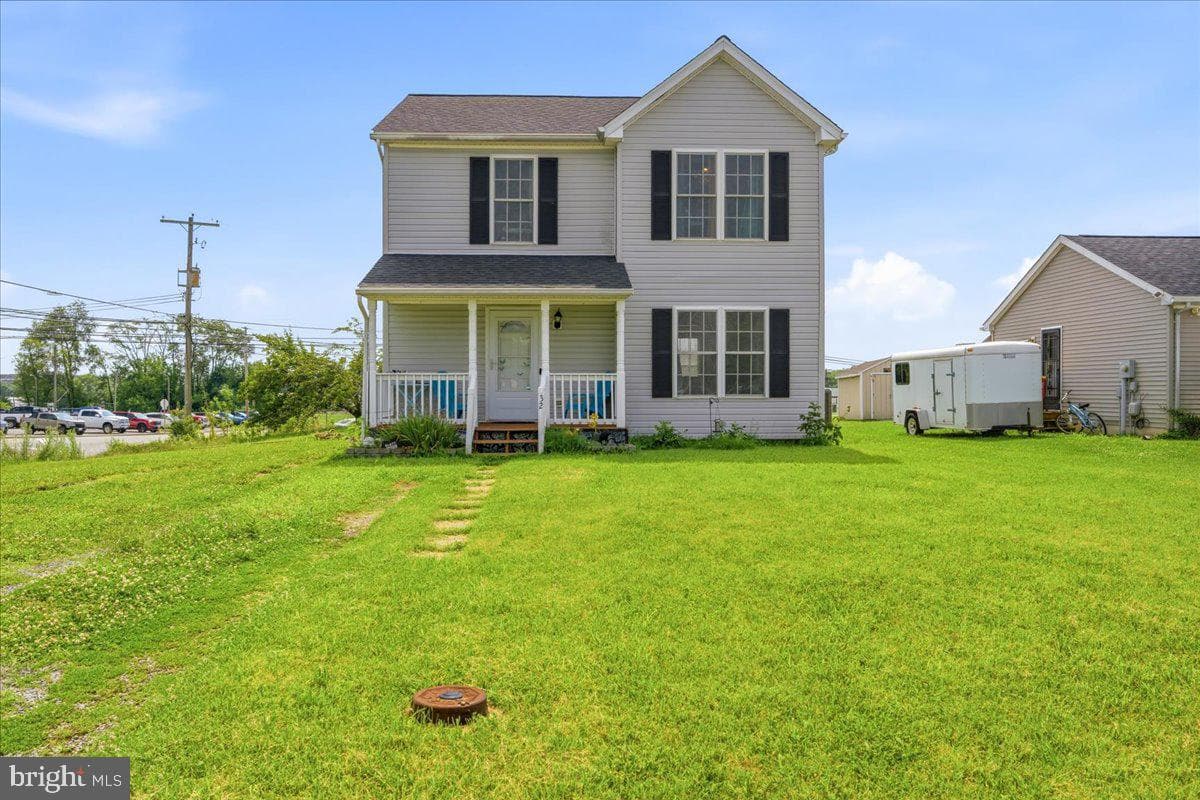 32 Three Sisters Court, Ranson