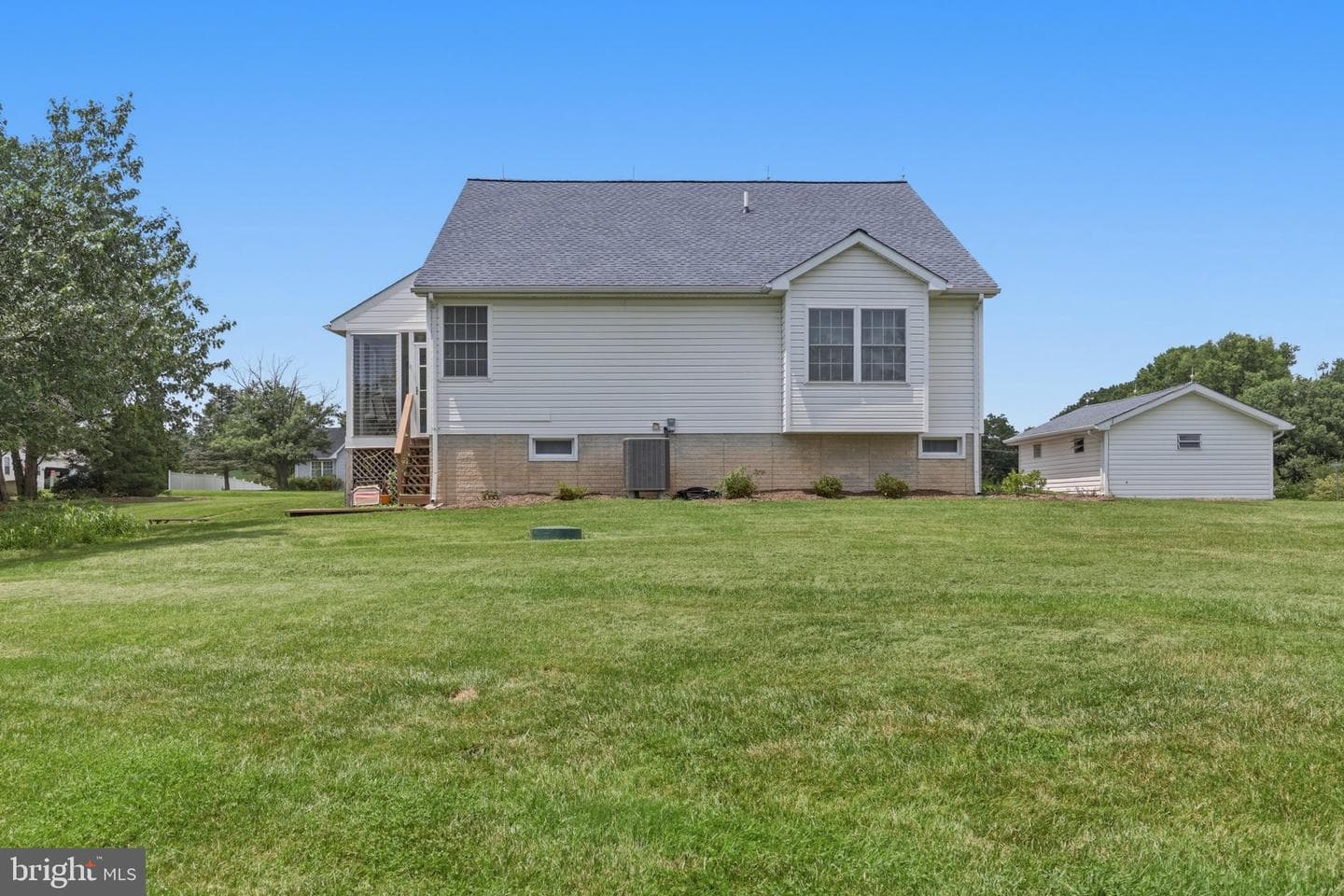 23 Teakwood Court photo 46