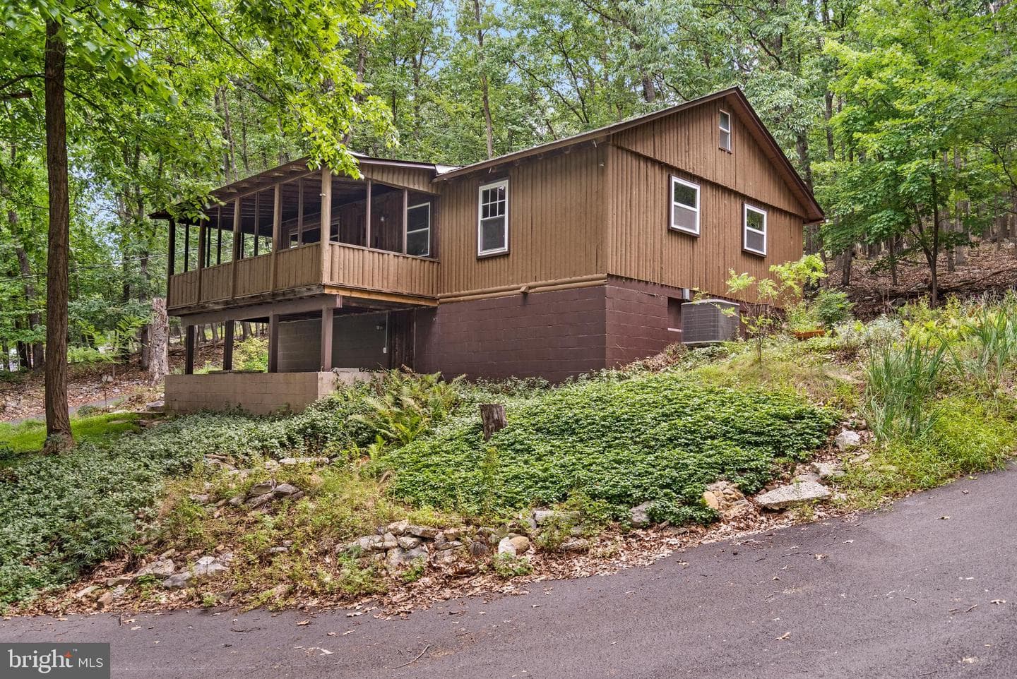 964 Valley View Road