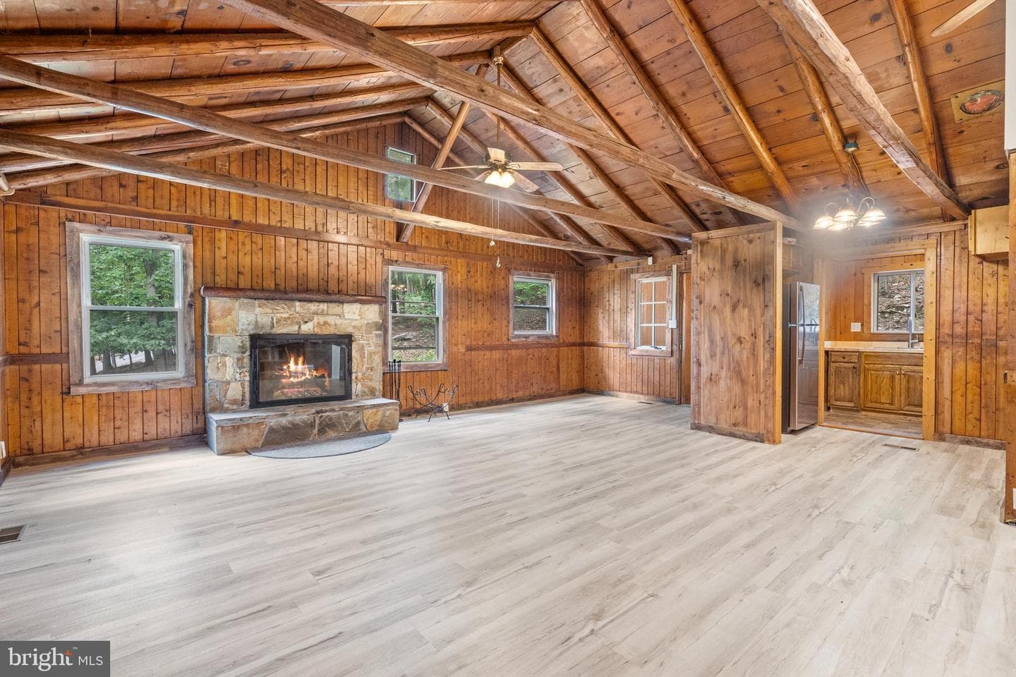 964 Valley View Road photo 10