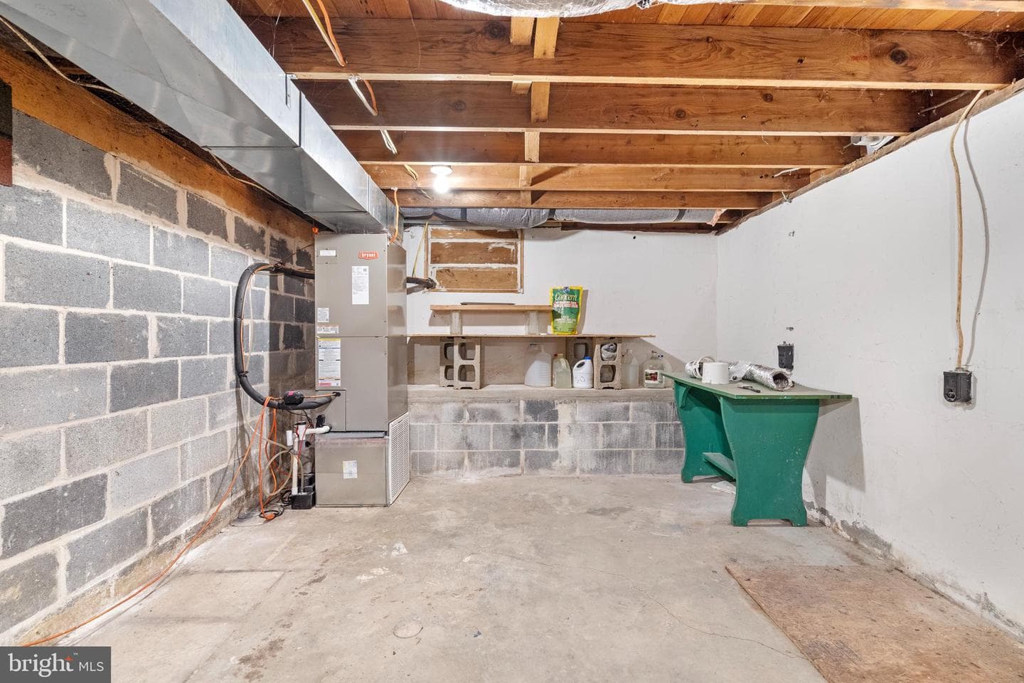 964 Valley View Road photo 17