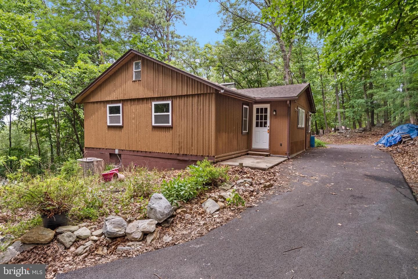 964 Valley View Road photo 21
