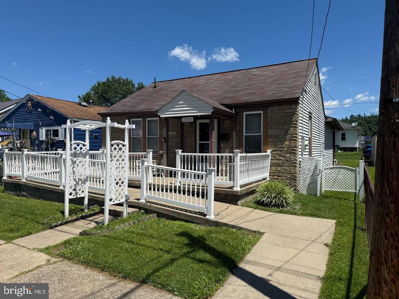 2310 Mckinley Ave, Saint Albans