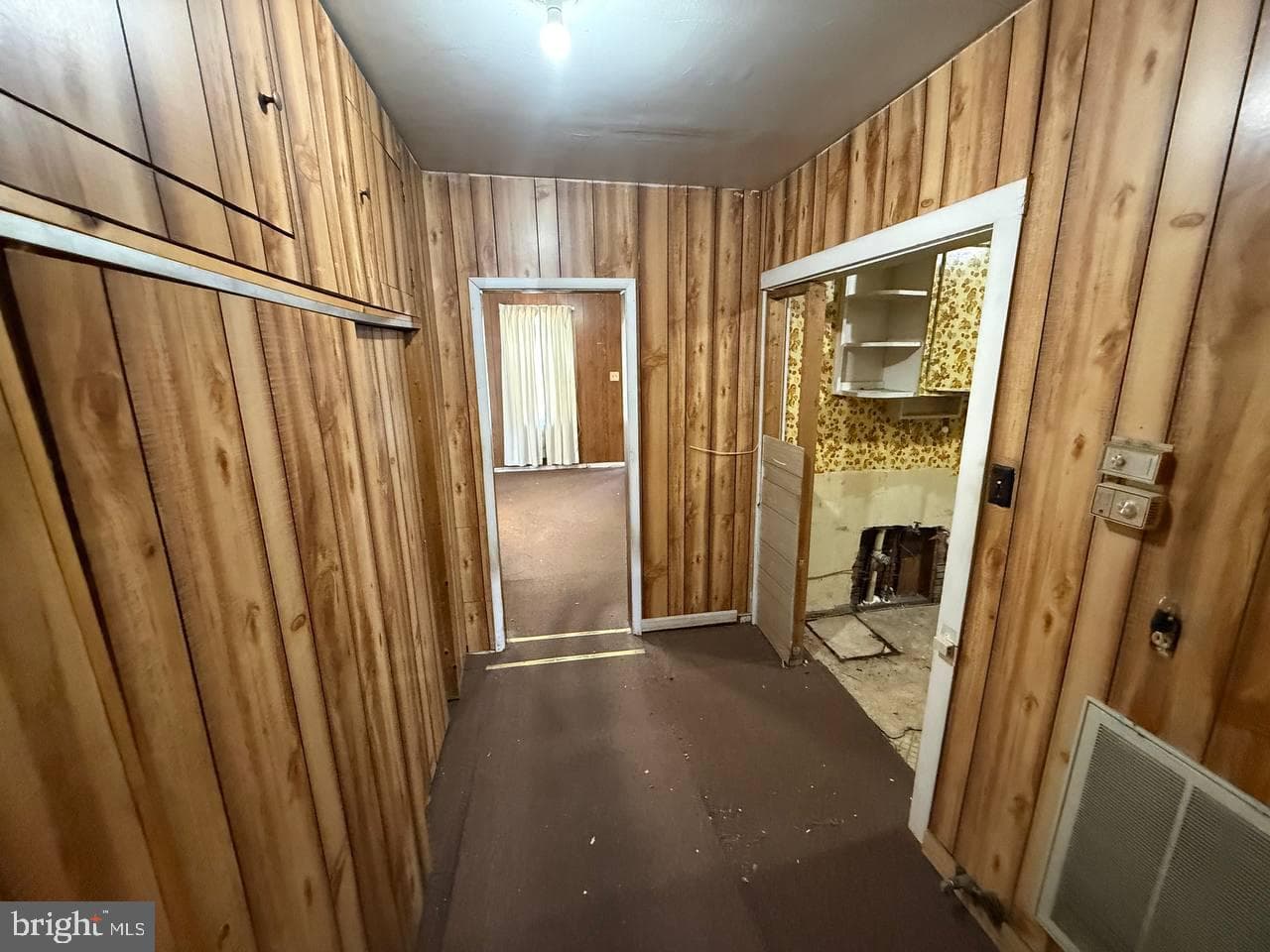 2310 Mckinley Ave photo 20