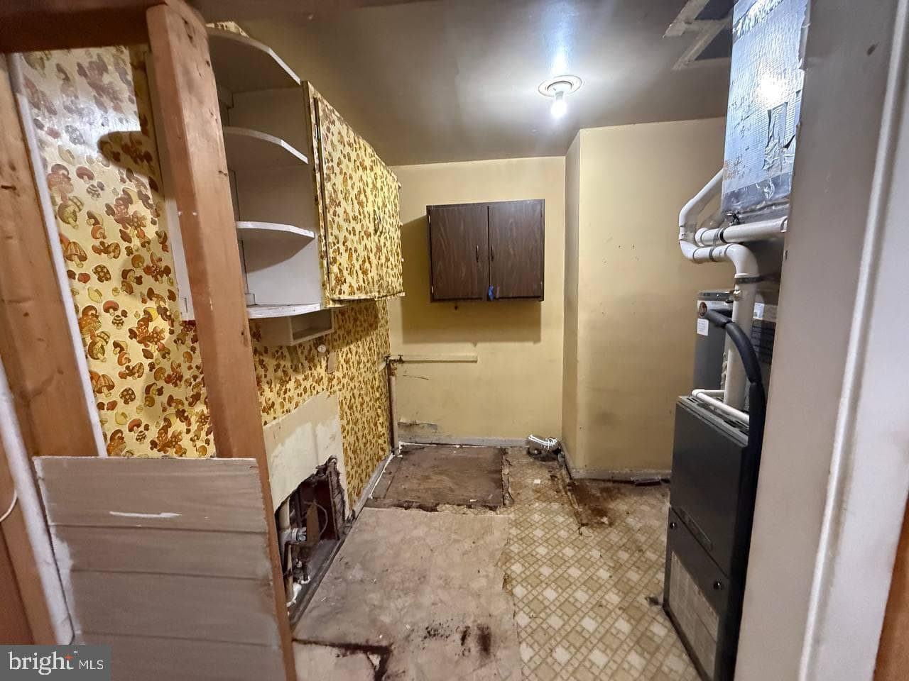 2310 Mckinley Ave photo 22