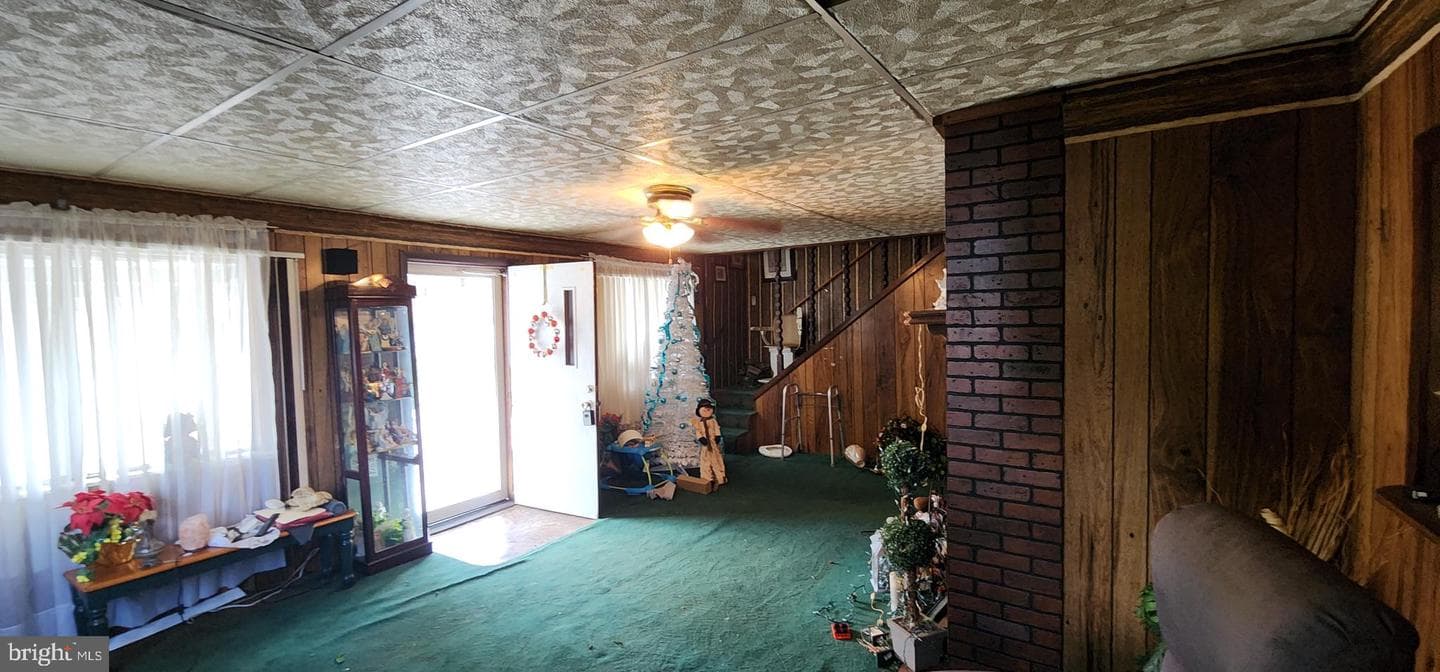 502 Alexander St photo 25