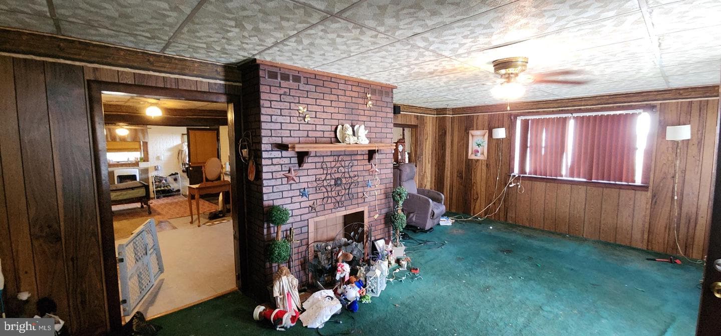 502 Alexander St photo 27