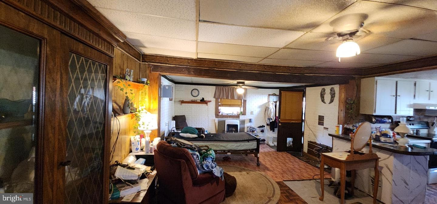 502 Alexander St photo 28
