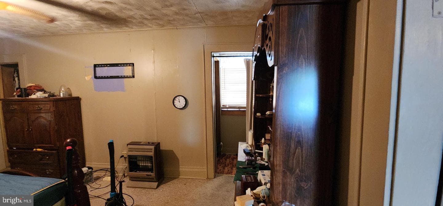 502 Alexander St photo 54