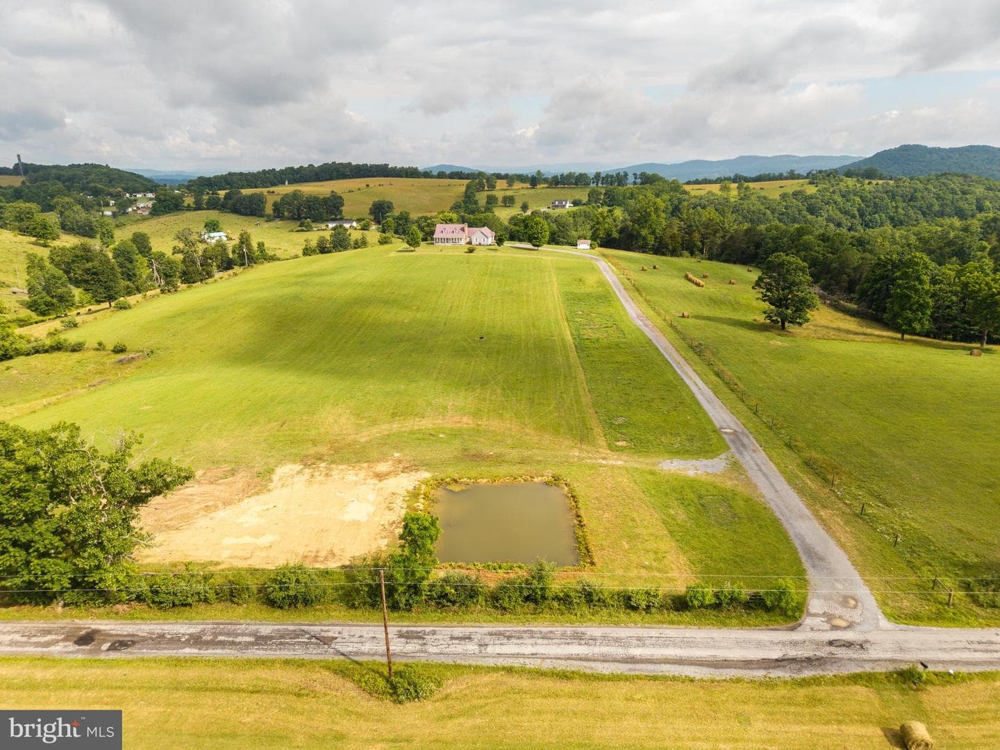 2046 Simms Hill Road photo 13