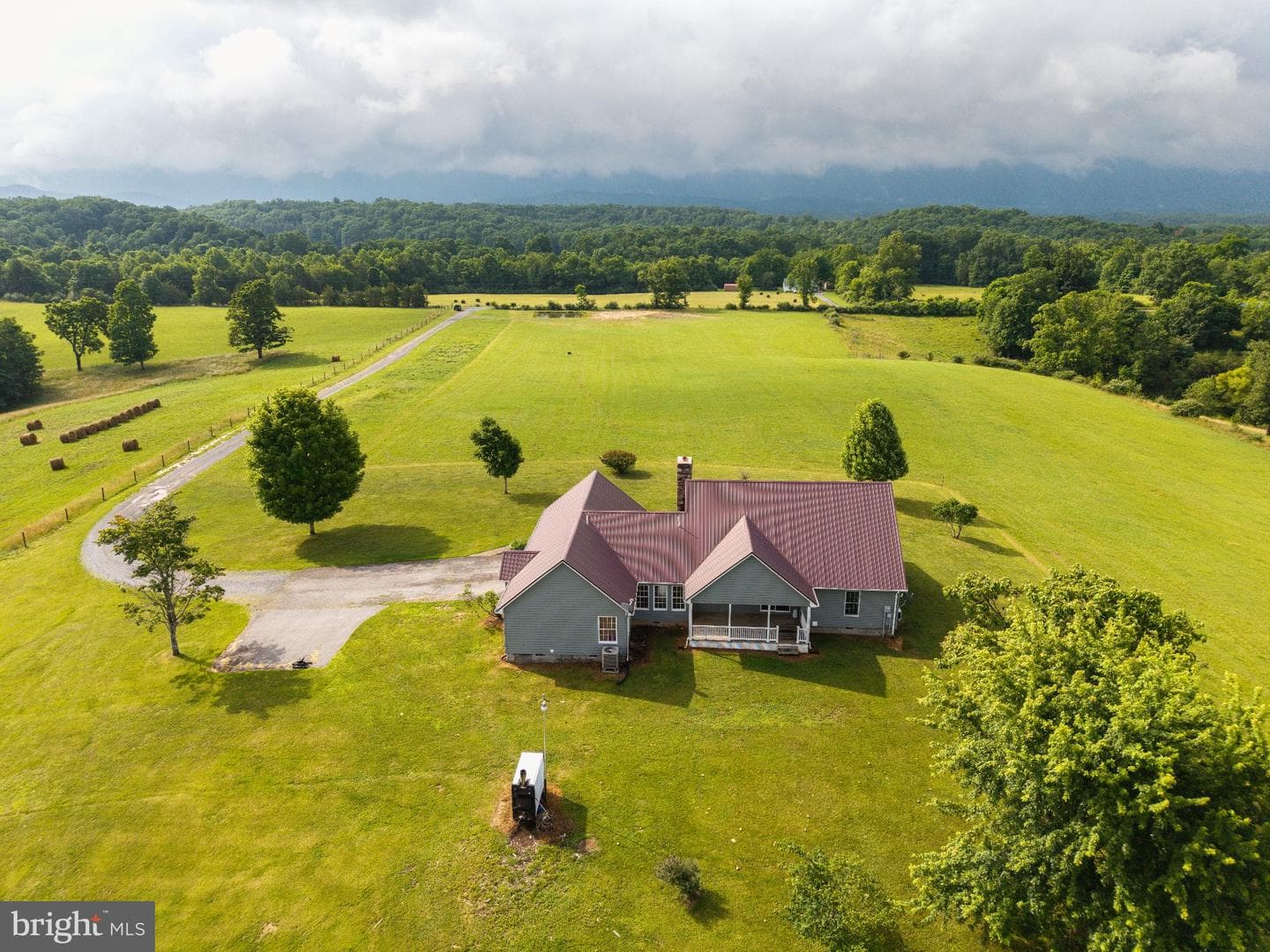 2046 Simms Hill Road photo 14