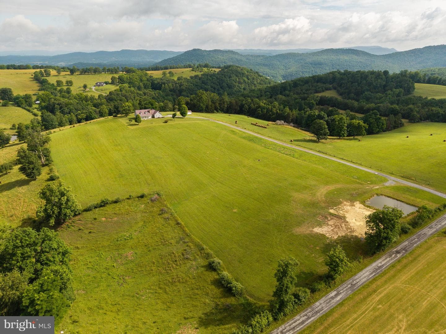 2046 Simms Hill Road, Lindside