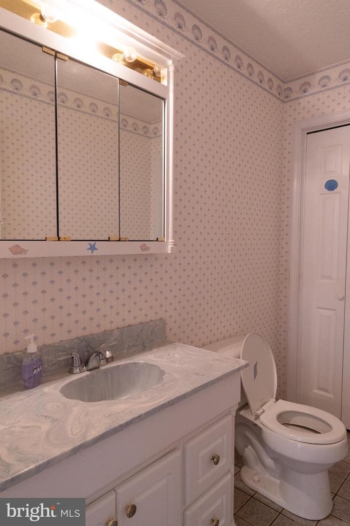 2046 Simms Hill Road photo 32