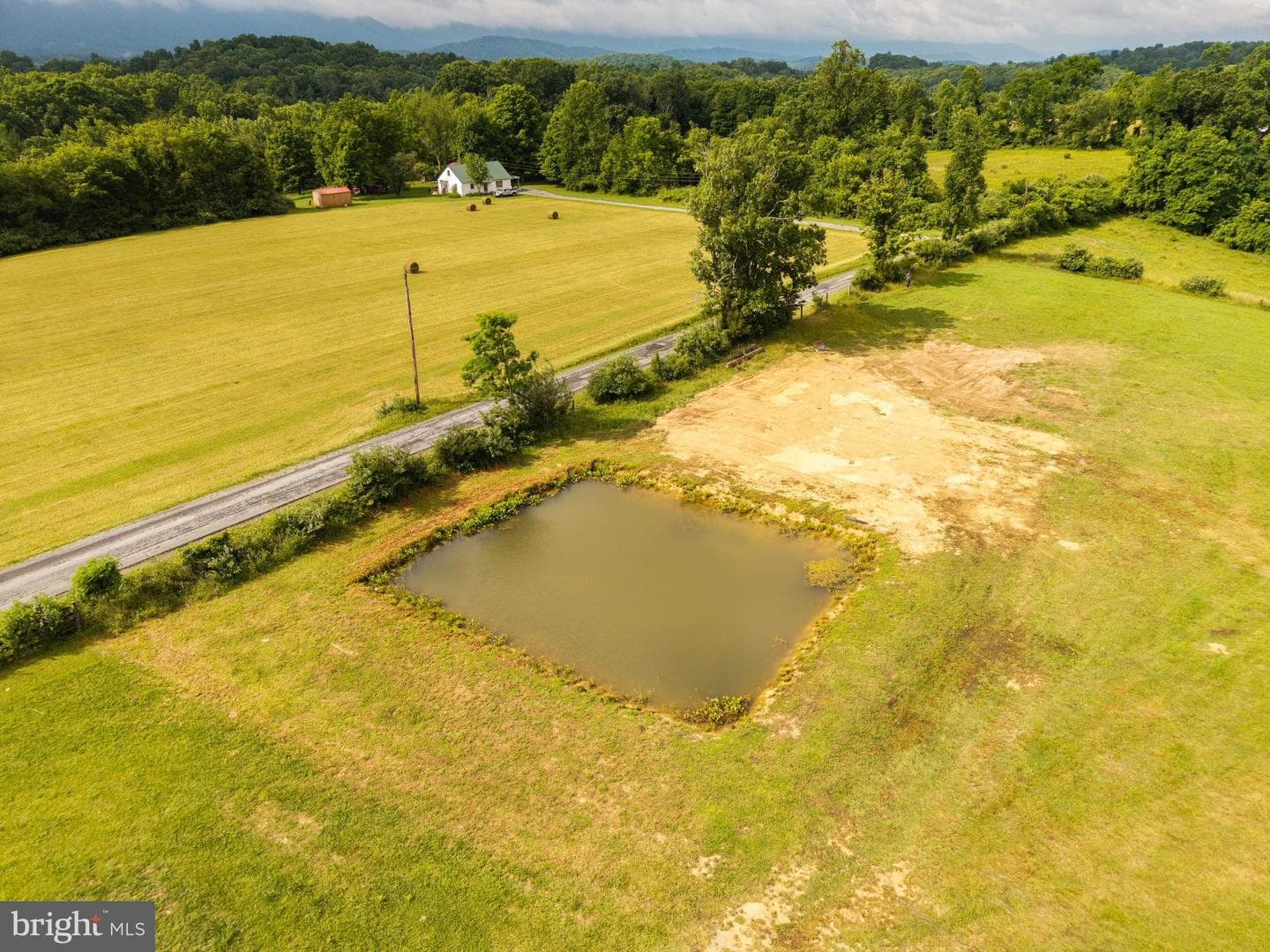 2046 Simms Hill Road photo 59