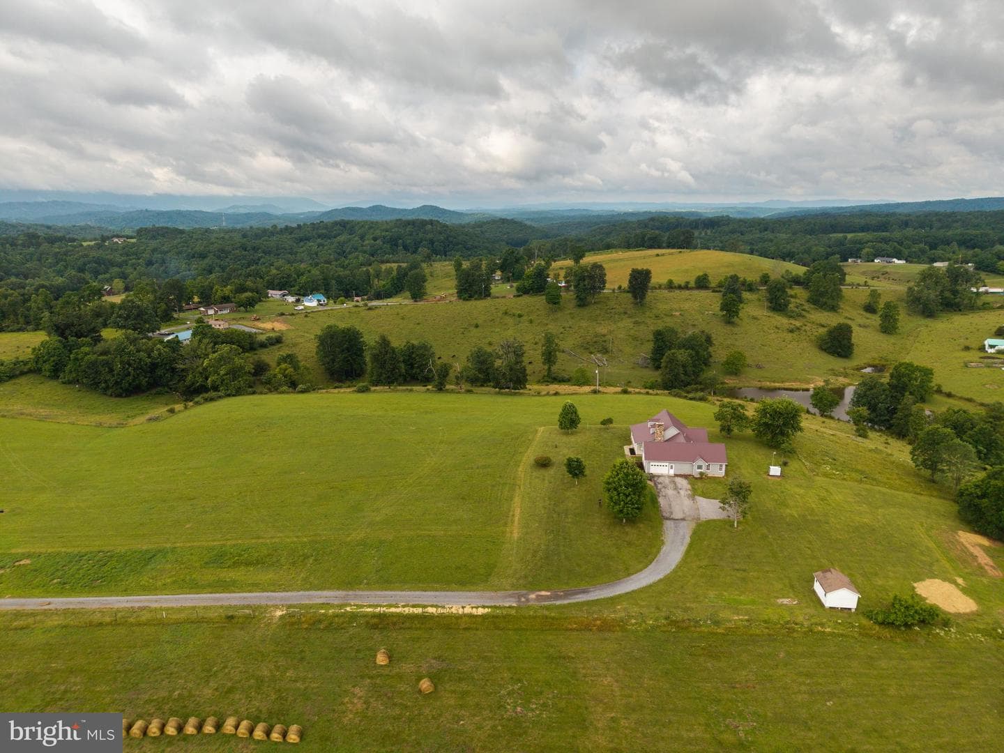 2046 Simms Hill Road photo 60