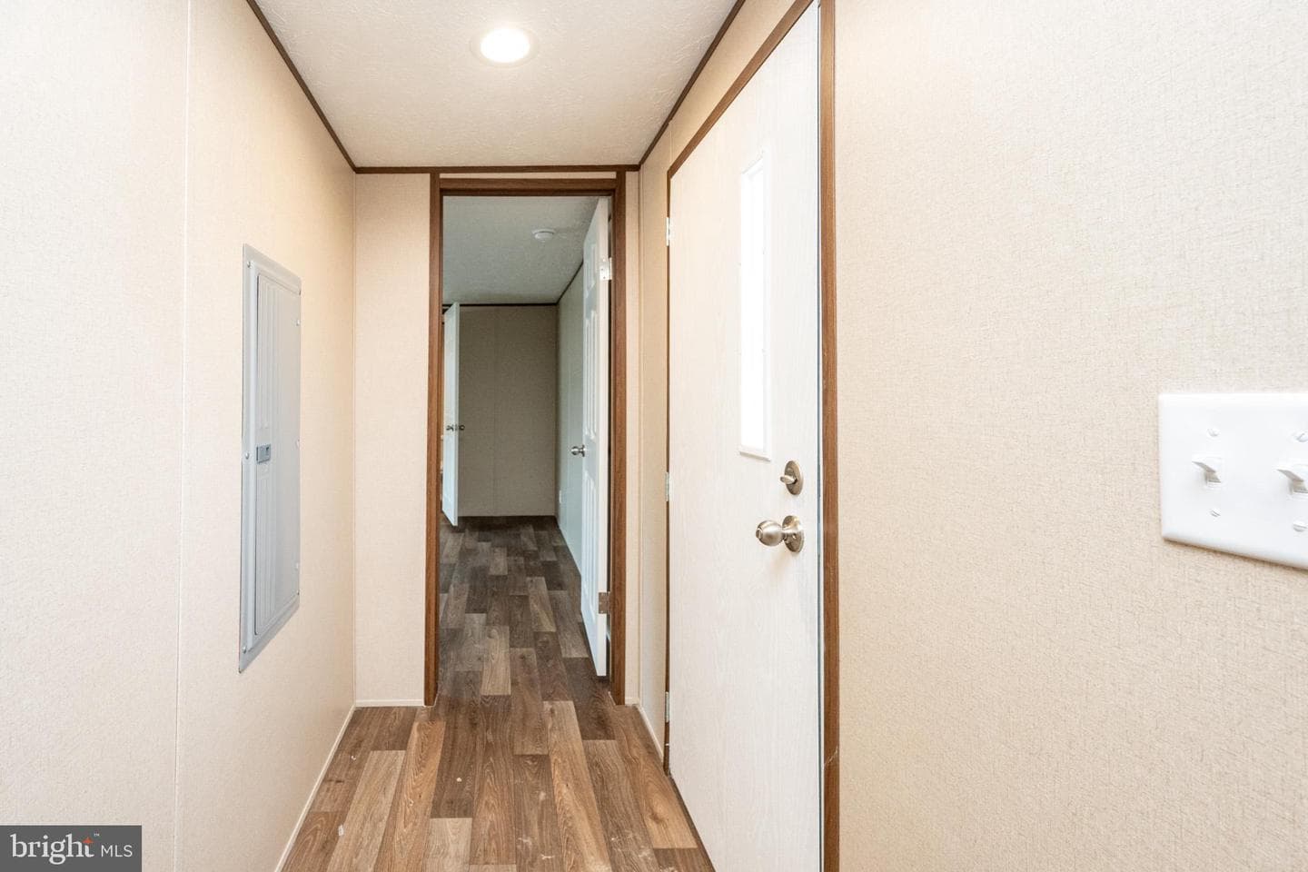 97 Saint Clair's Village photo 19
