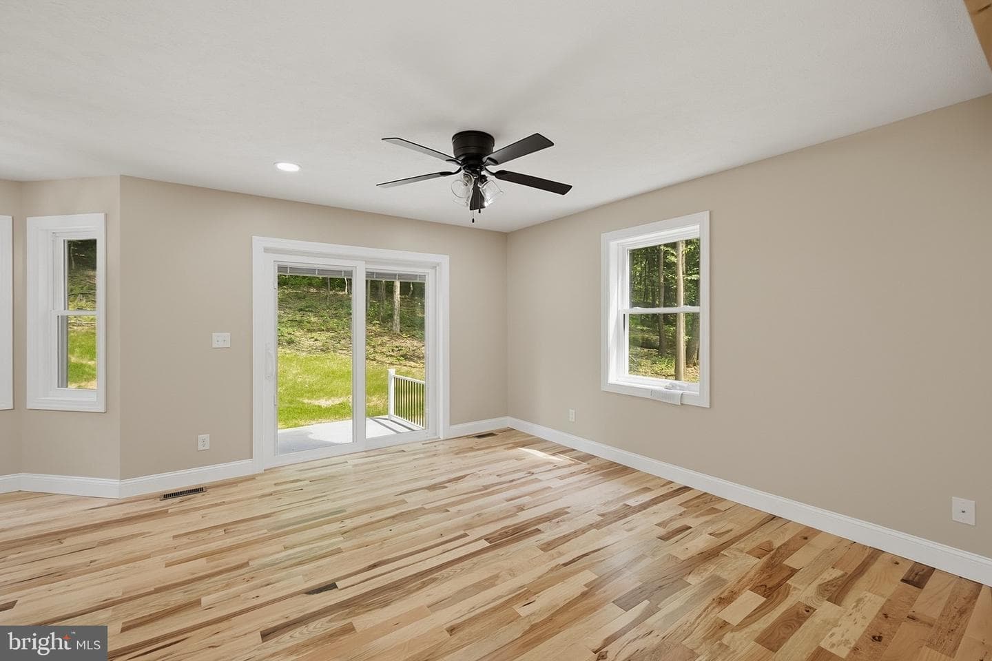 114 Dripping Spring Rd photo 27