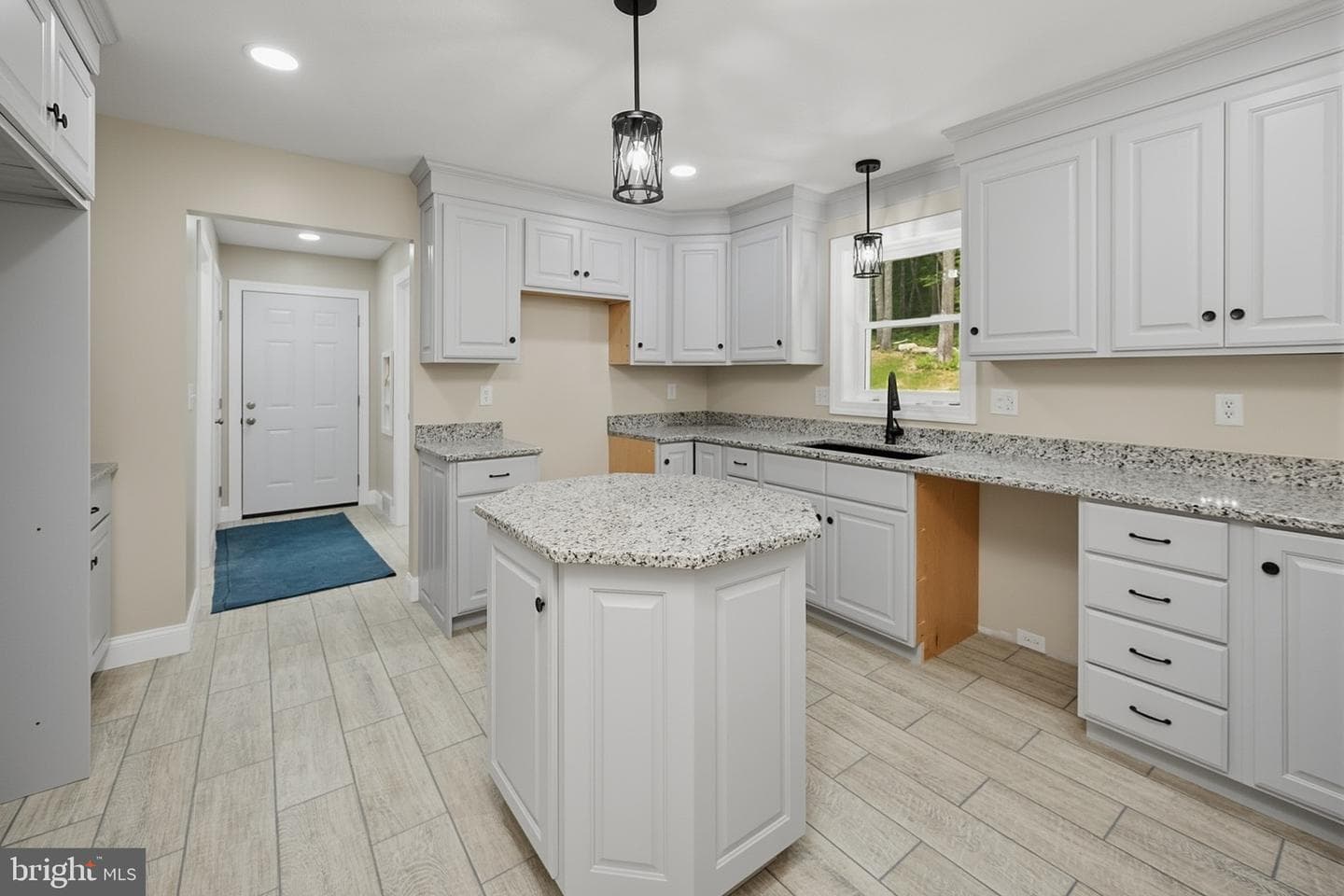 114 Dripping Spring Rd photo 35