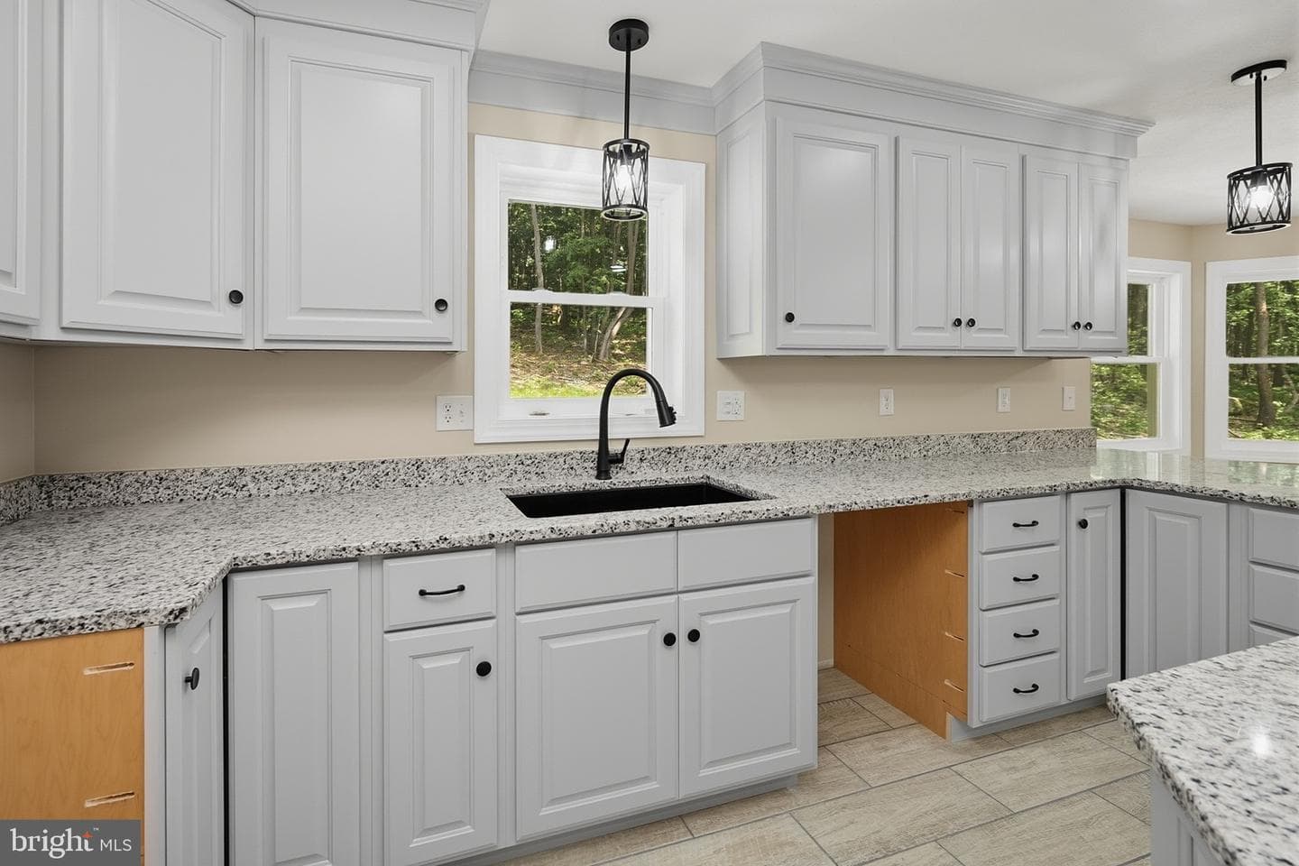 114 Dripping Spring Rd photo 38