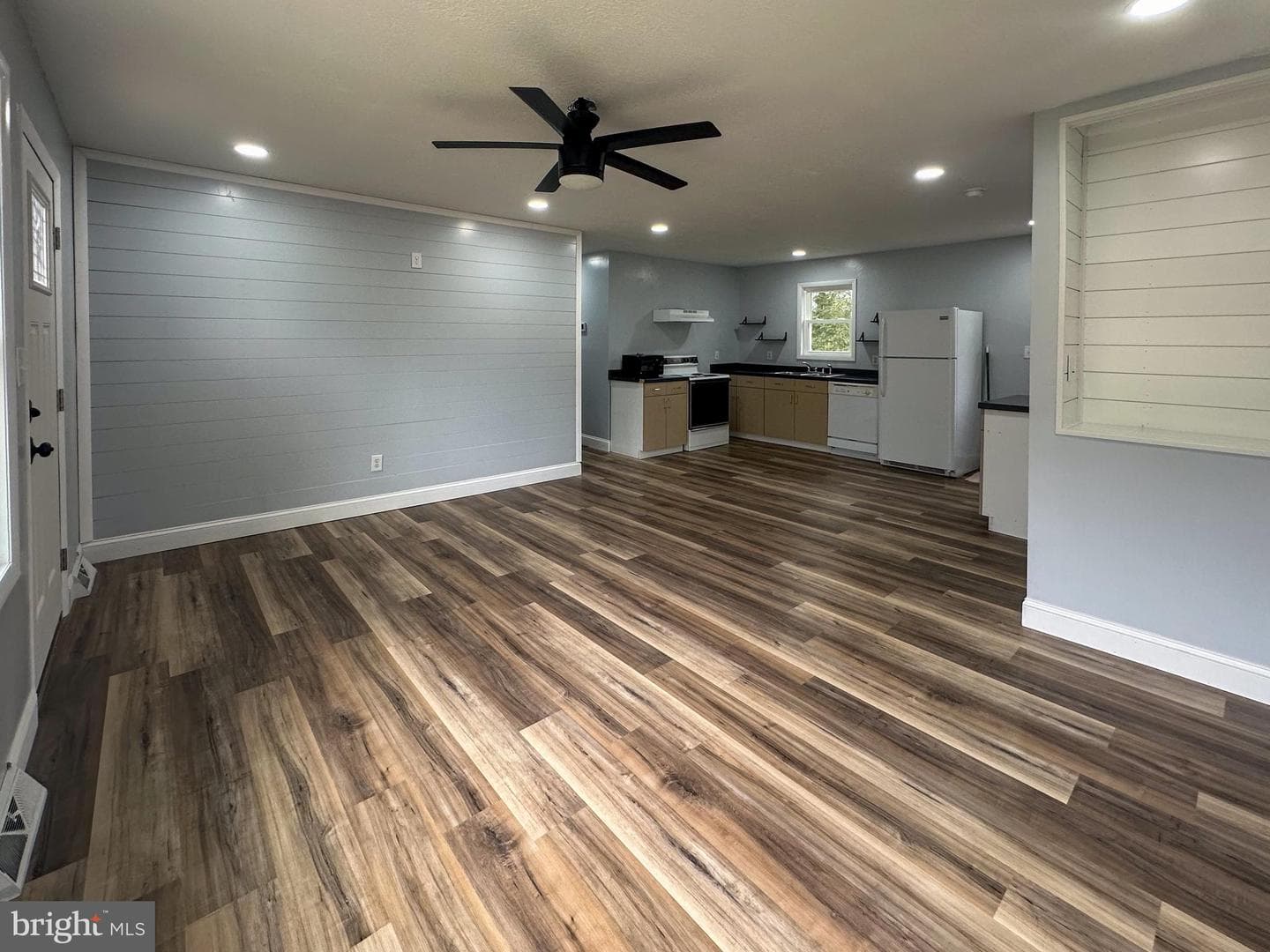 171 Walnut Street photo 11
