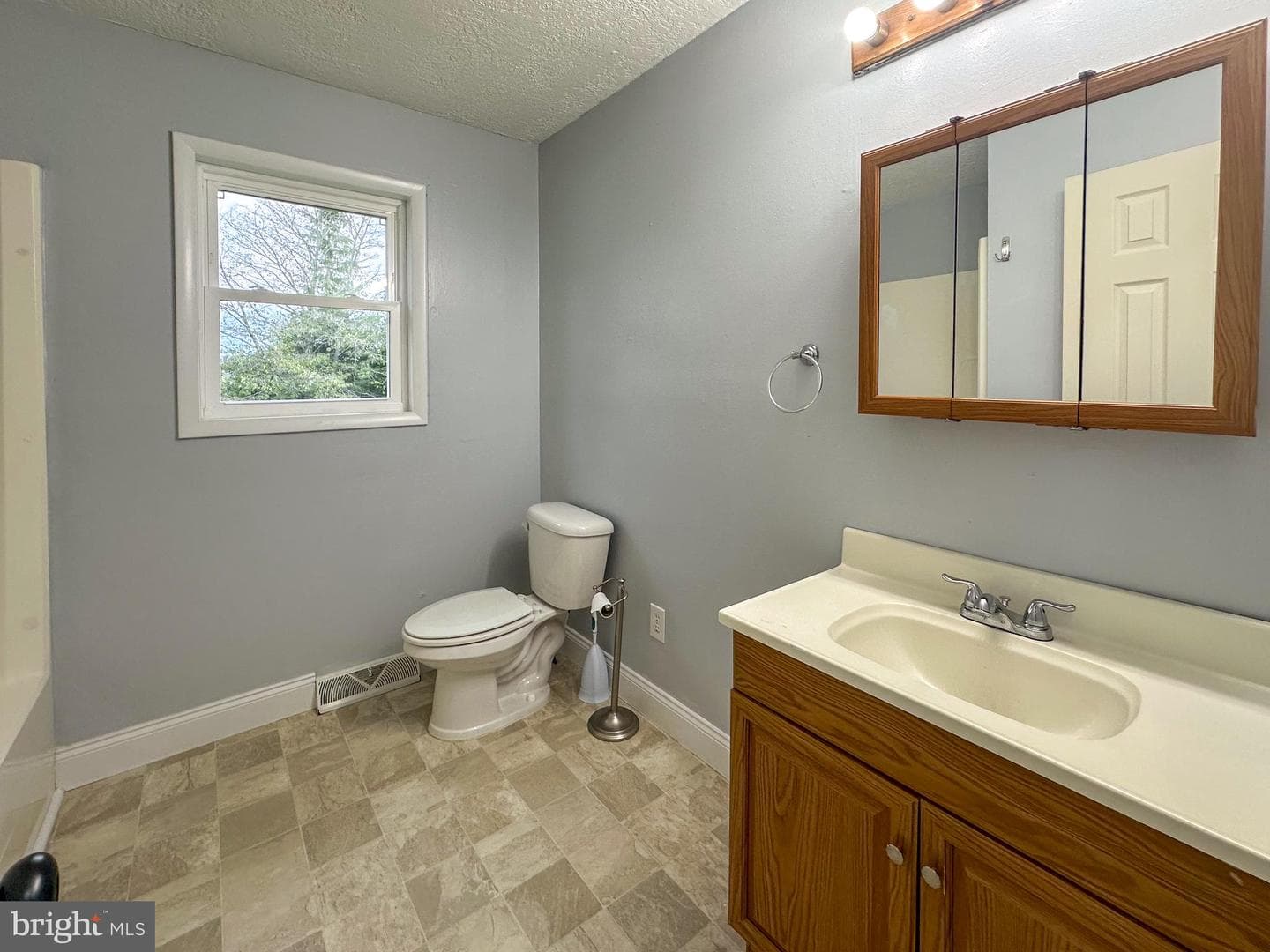 171 Walnut Street photo 14