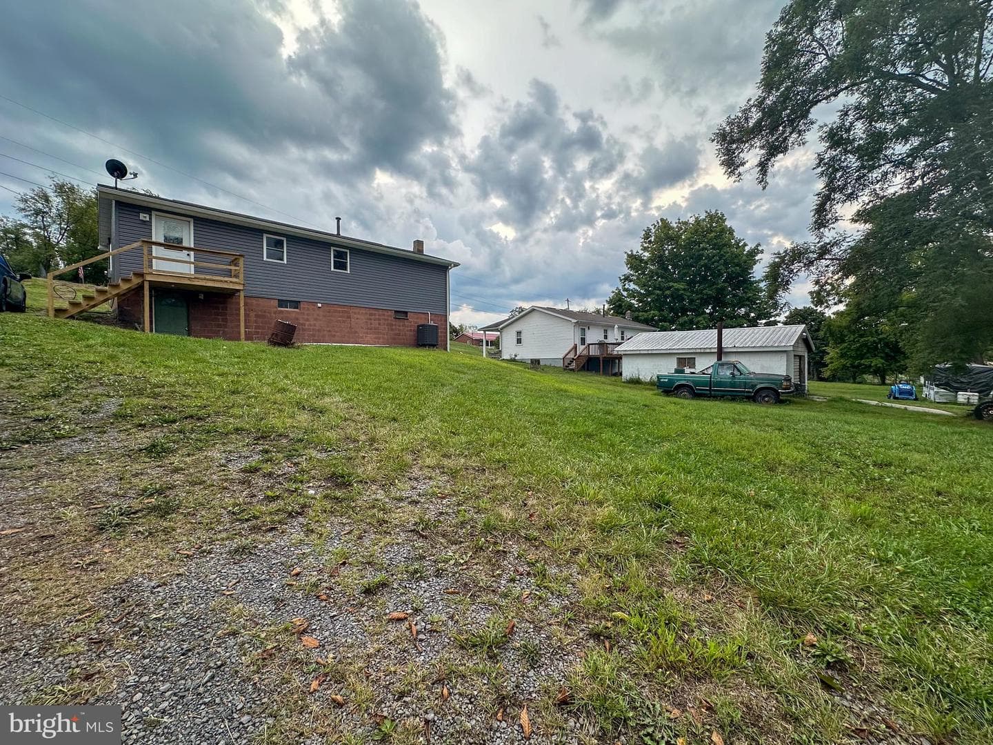 171 Walnut Street photo 28