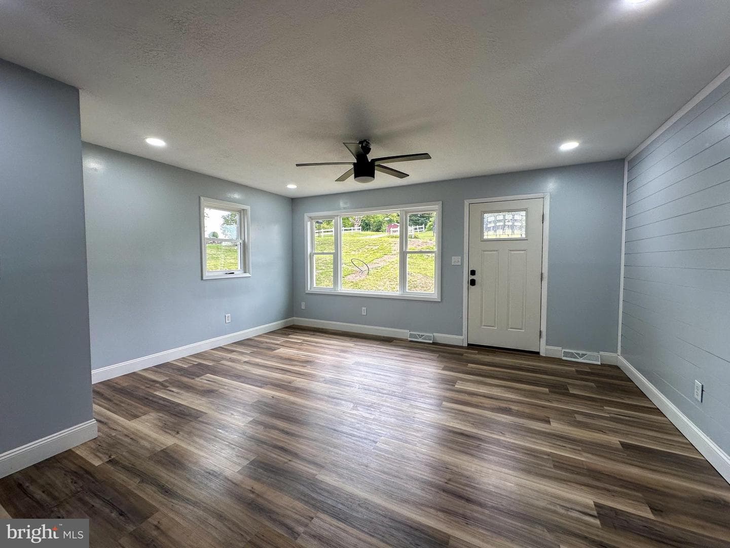 171 Walnut Street photo 8